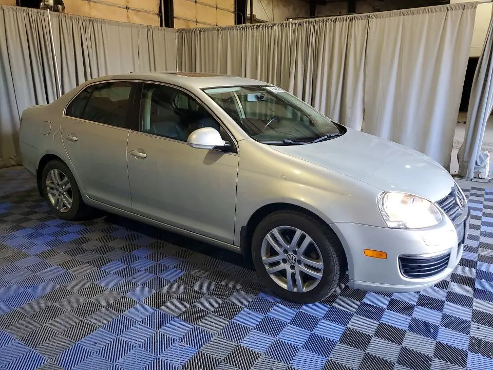 2010 VOLKSWAGEN JETTA TDI  