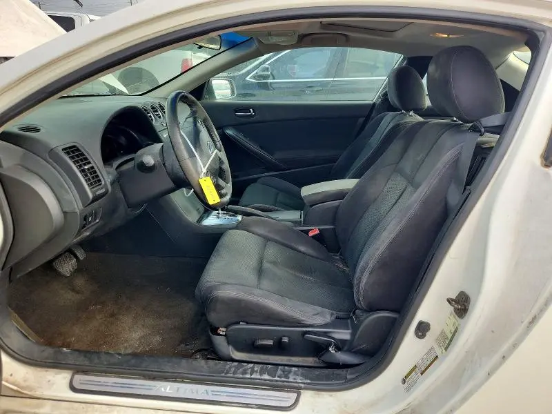 2010 NISSAN ALTIMA S  