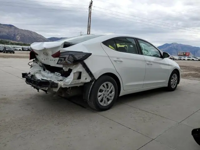 2019 HYUNDAI ELANTRA SE