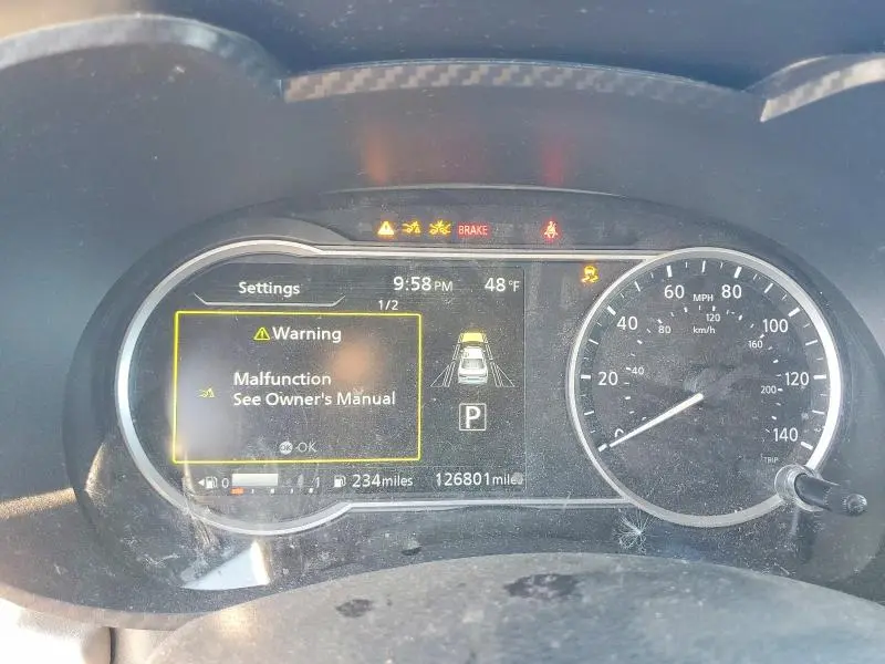 2020 NISSAN VERSA SV  