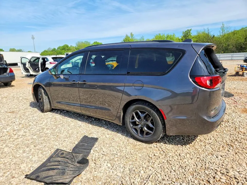 2018 CHRYSLER PACIFICA TOURING L PLUS  