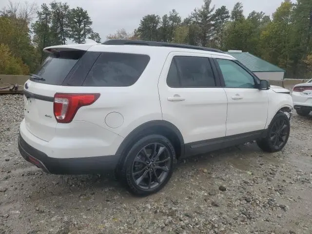 2017 FORD EXPLORER XLT  