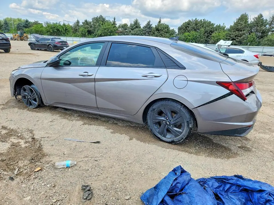 2021 HYUNDAI ELANTRA SEL  