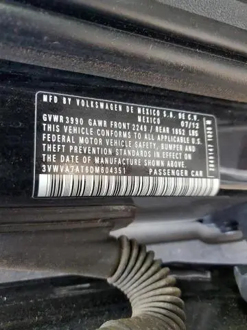 2013 VOLKSWAGEN BEETLE TURBO  