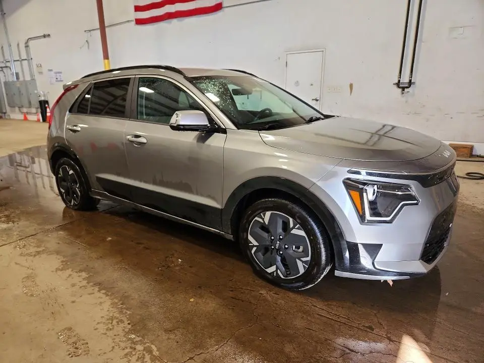 2024 KIA NIRO WIND  