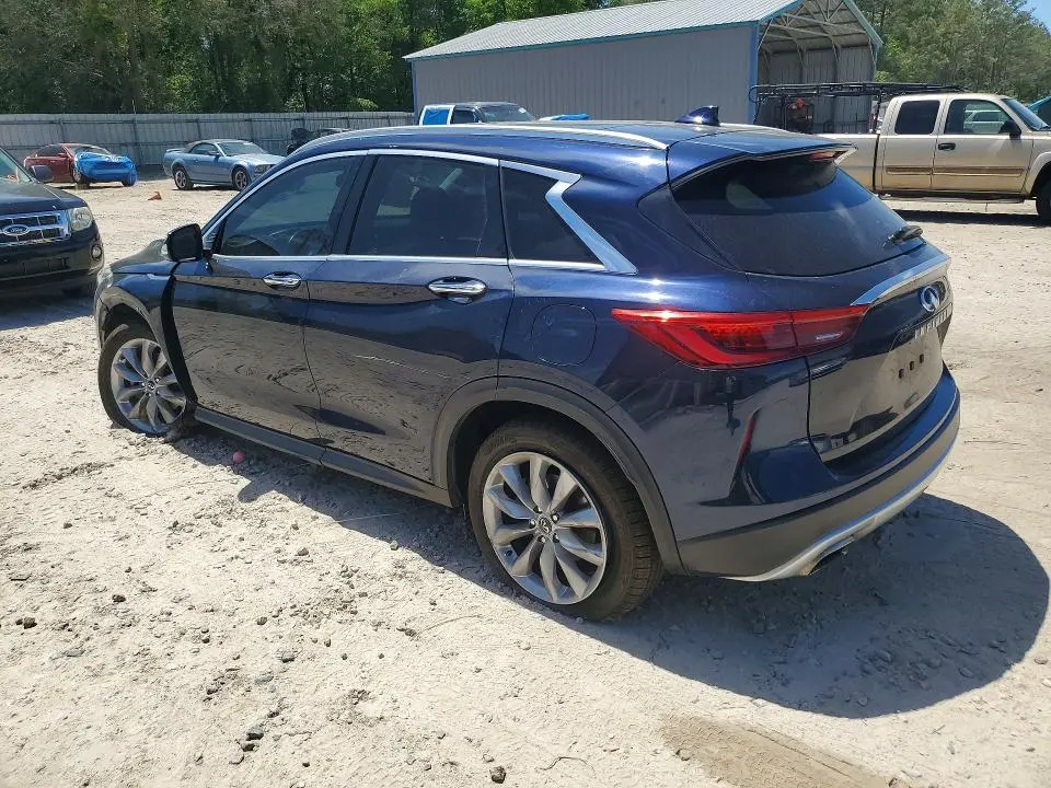 2019 INFINITI QX50 LUXE  