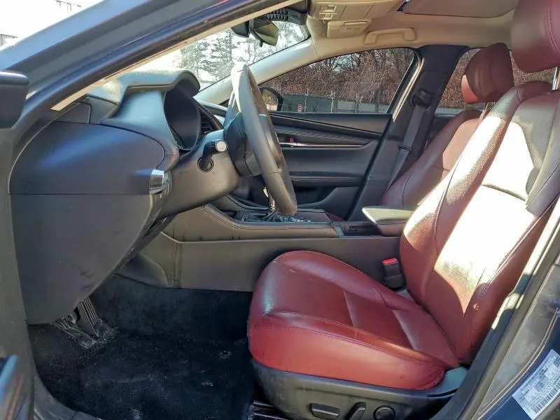 2024 MAZDA 3 PREFERRED  