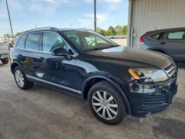 2012 VOLKSWAGEN TOUAREG V6