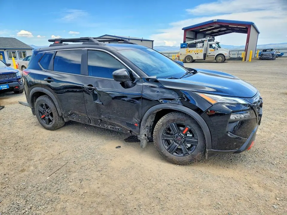 2025 NISSAN ROGUE ROCK CREEK  