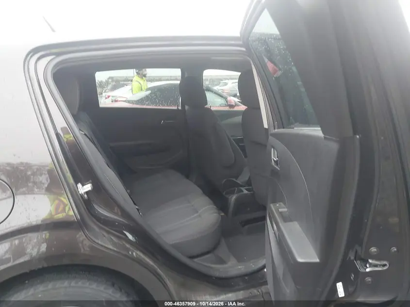 2014 CHEVROLET SONIC LT AUTO