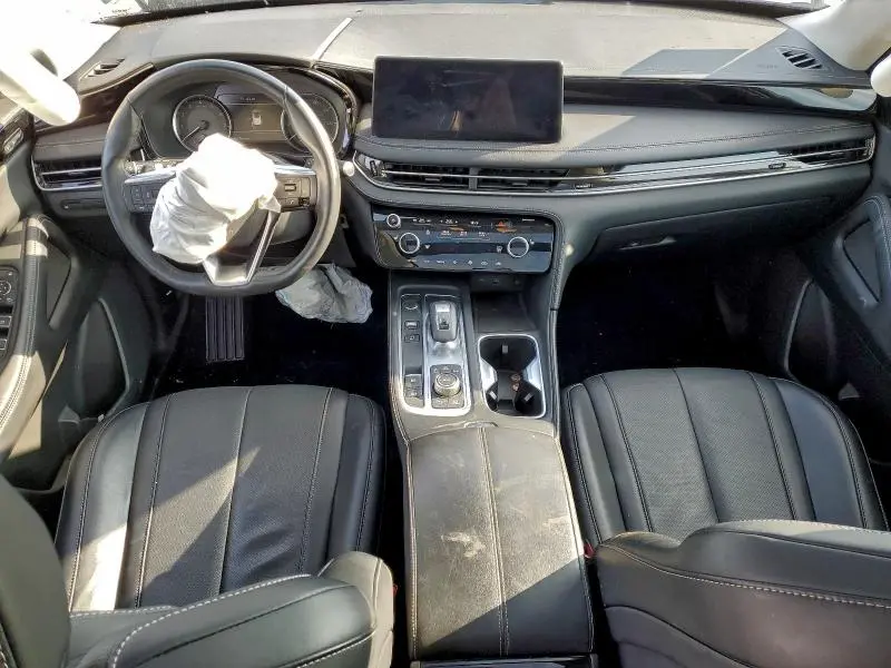 2024 INFINITI QX60 PURE  