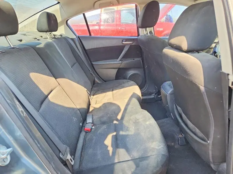 2013 MAZDA 3 I  