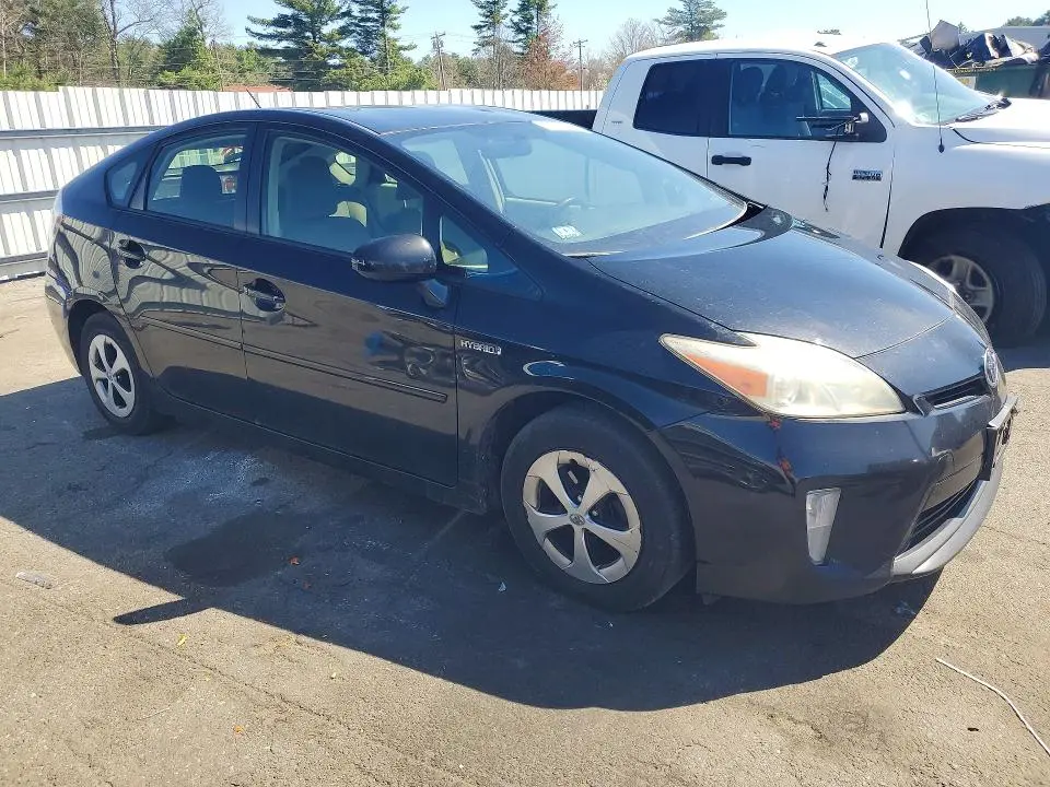 2012 TOYOTA PRIUS TWO  