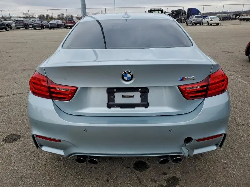 2015 BMW M4   
