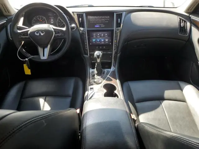 2018 INFINITI Q50 LUXE  