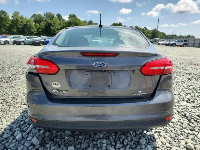 2015 FORD FOCUS SE  