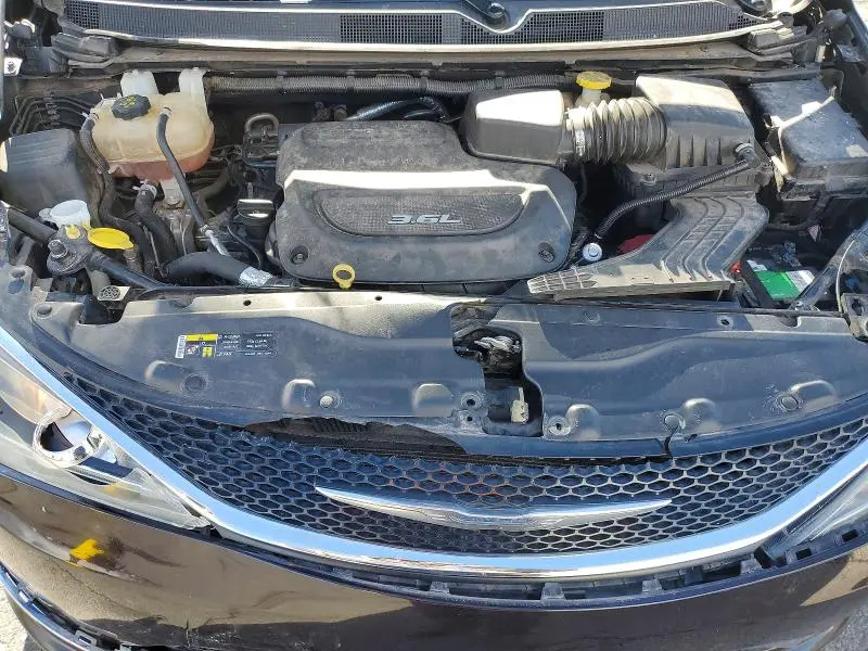 2017 CHRYSLER PACIFICA TOURING L  