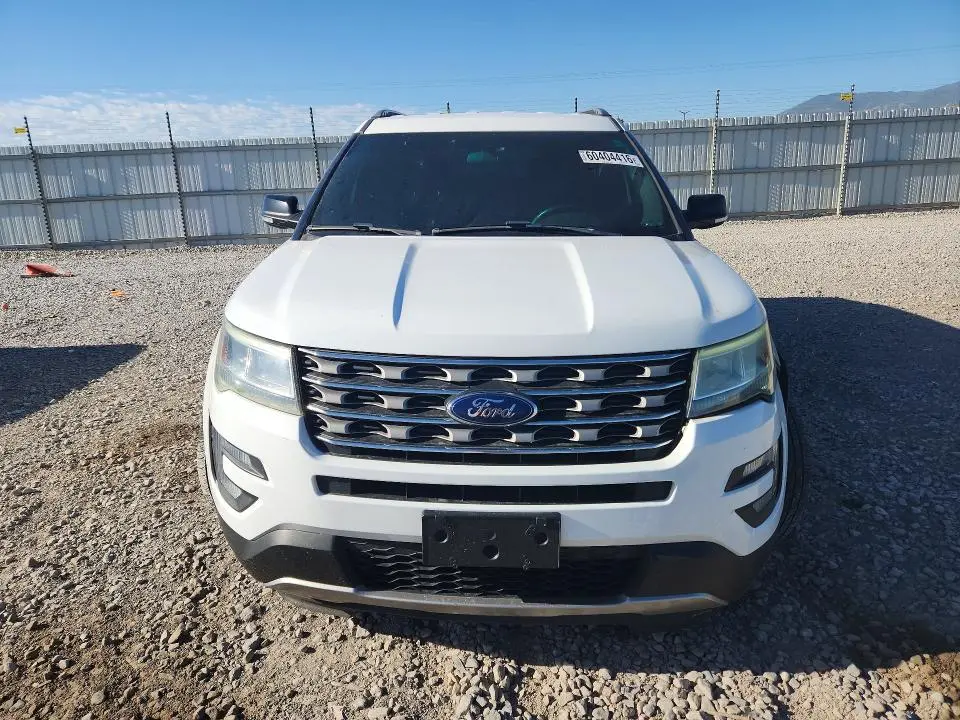 2017 FORD EXPLORER XLT  