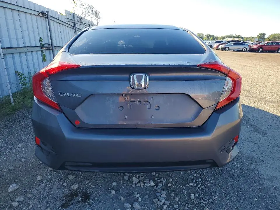 2018 HONDA CIVIC EX  