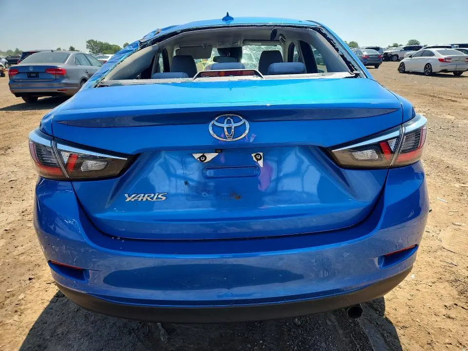 2019 TOYOTA YARIS LE  