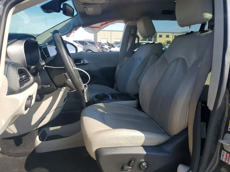 2021 CHRYSLER PACIFICA TOURING  