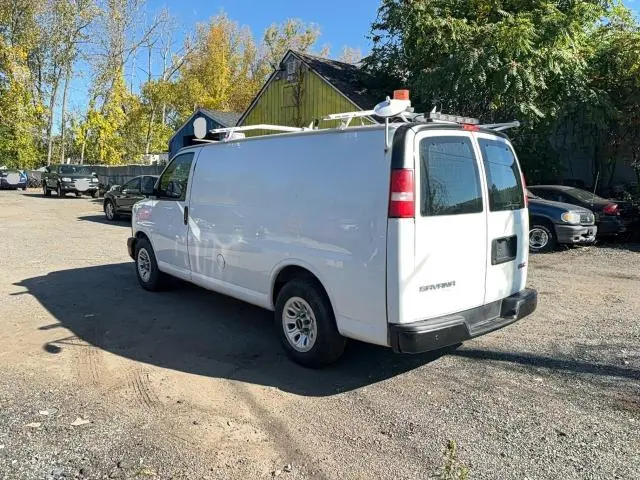 2013 GMC SAVANA G1500  