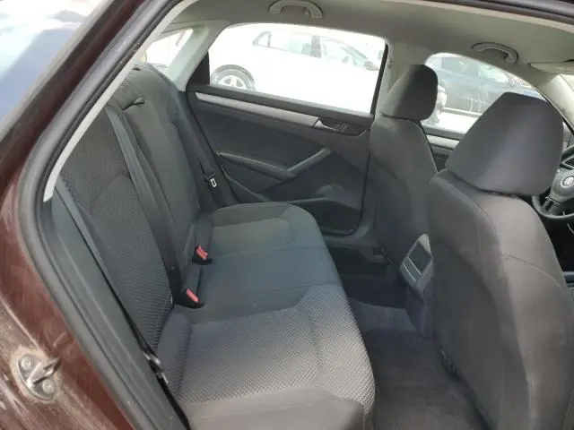 2014 VOLKSWAGEN PASSAT S  
