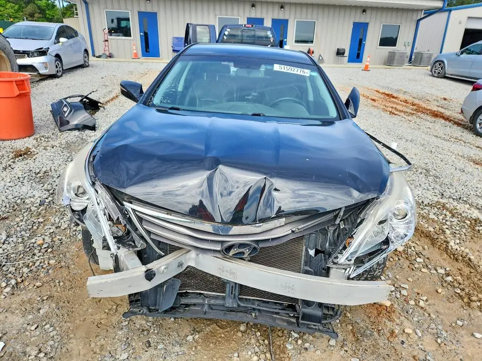 2017 HYUNDAI AZERA BASE  
