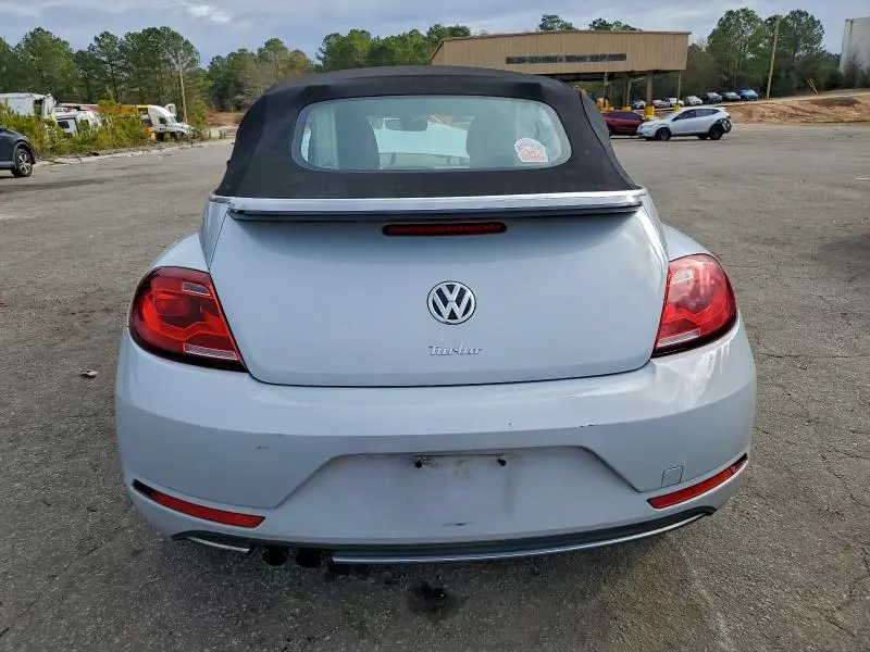 2017 VOLKSWAGEN BEETLE S/SE  