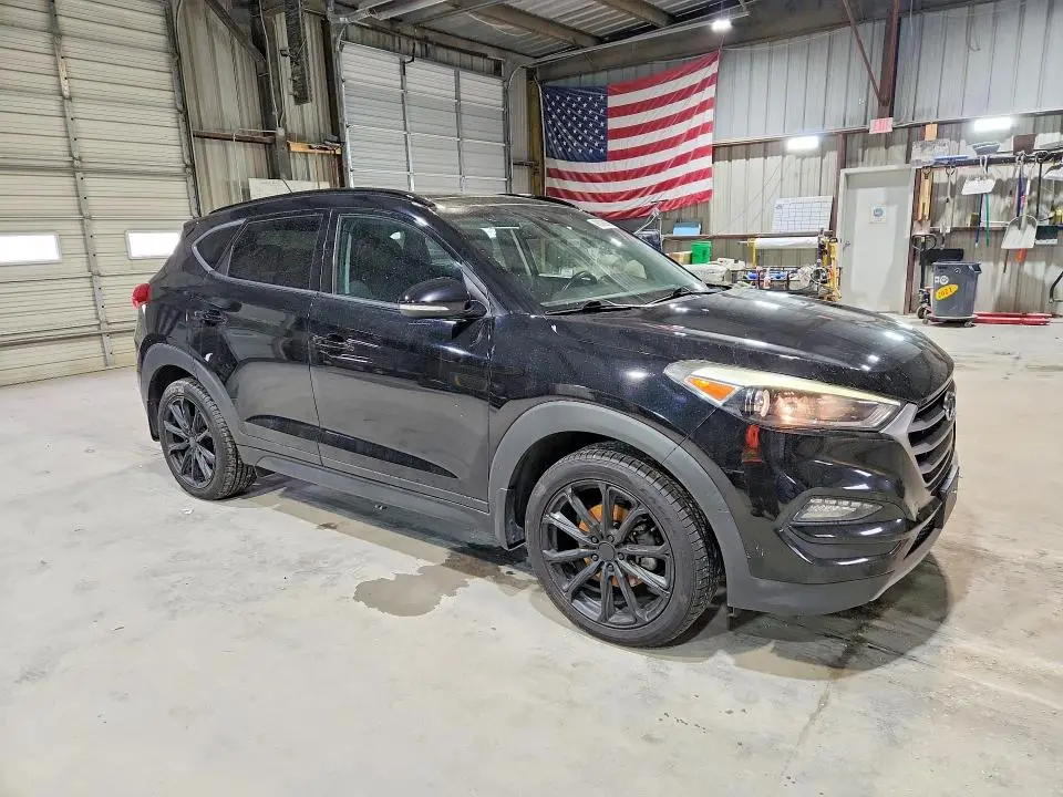 2017 HYUNDAI TUCSON NIGHT  