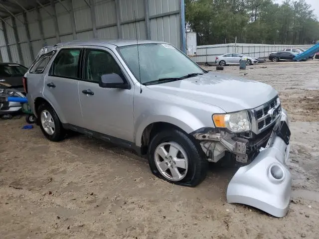 2012 FORD ESCAPE XLS  