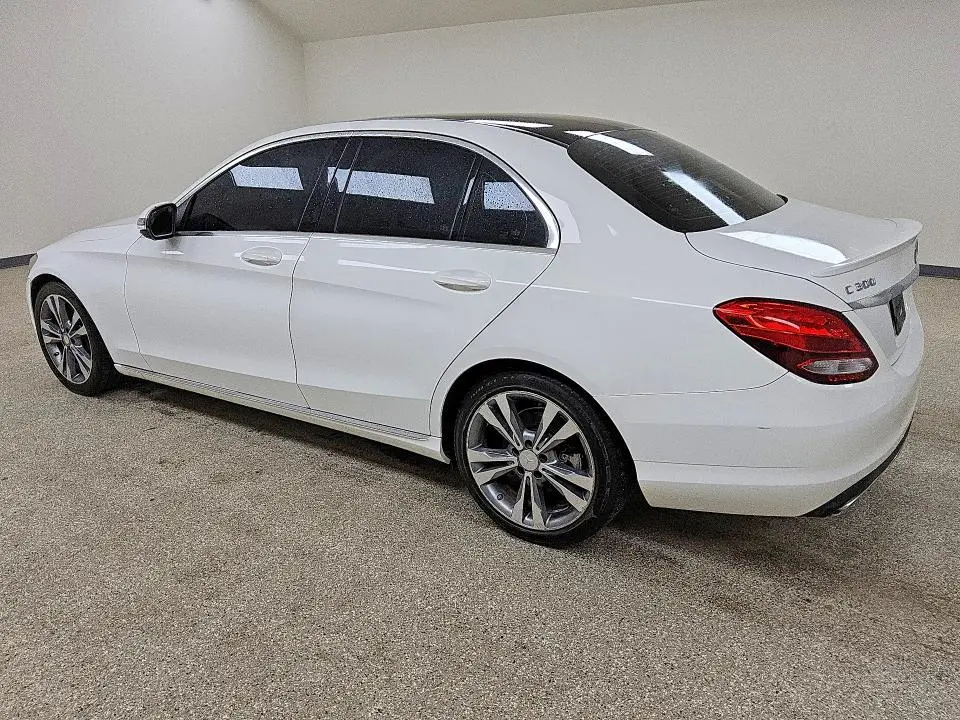 2016 MERCEDES-BENZ C 300  