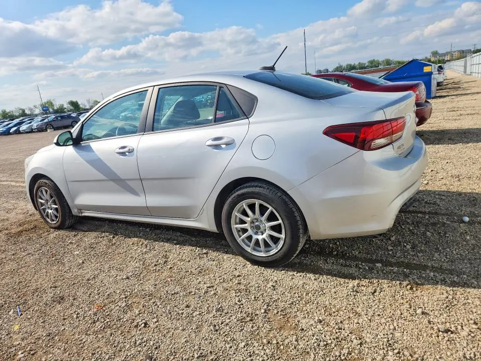 2020 KIA RIO S  