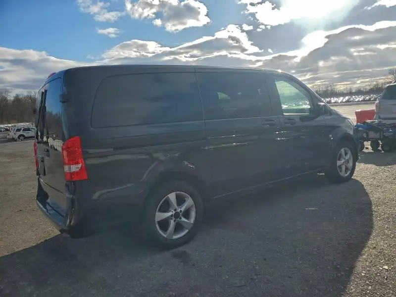 2018 MERCEDES-BENZ METRIS   