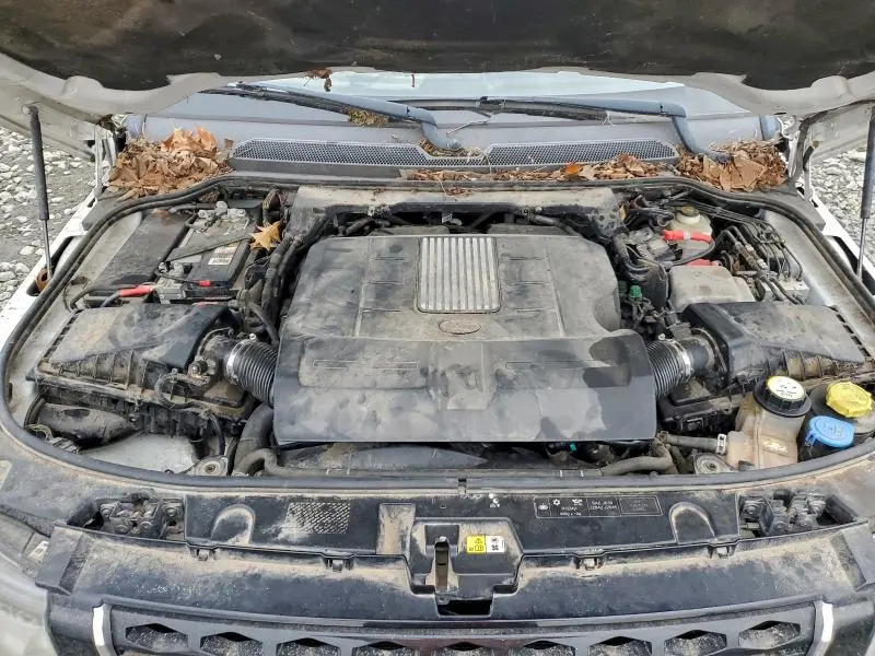 2016 LAND ROVER LR4 HSE LUXURY  