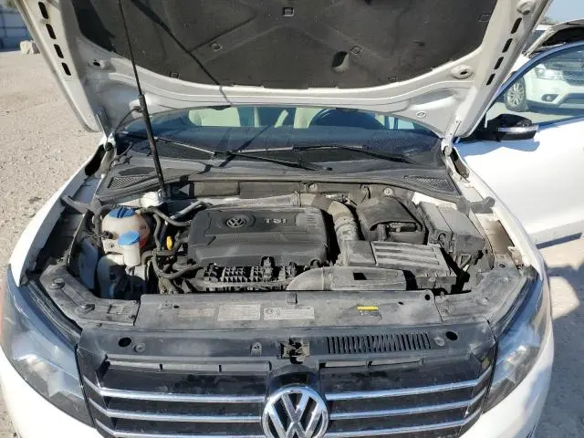 2015 VOLKSWAGEN PASSAT S