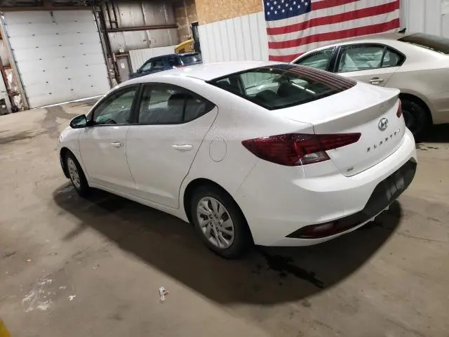 2019 HYUNDAI ELANTRA SE  