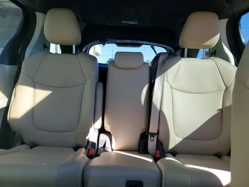 2024 TOYOTA SIENNA XLE 8-PASSENGER  