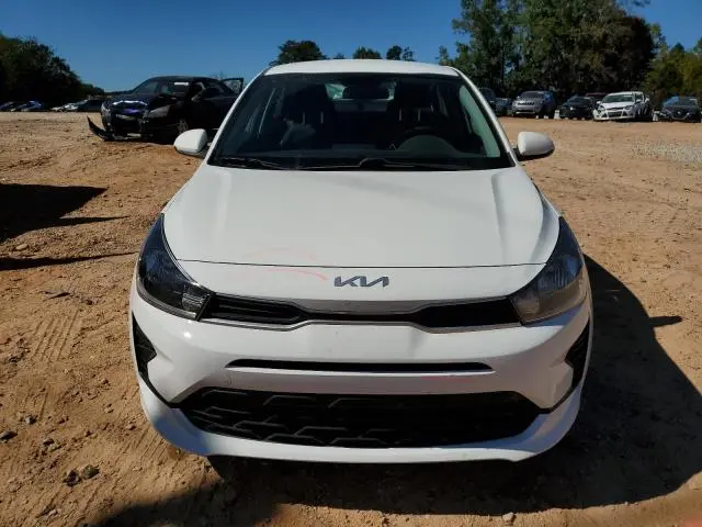 2022 KIA RIO LX  