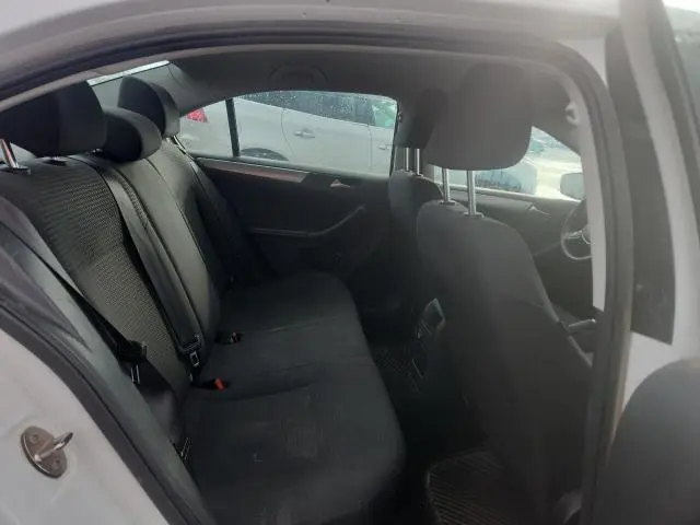 2015 VOLKSWAGEN JETTA SE  