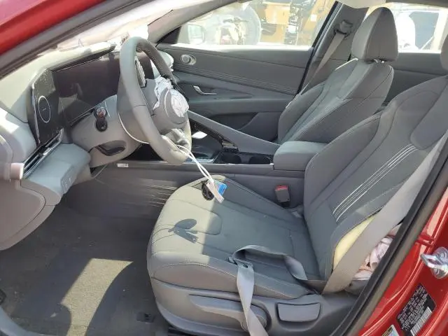2025 HYUNDAI ELANTRA SEL  