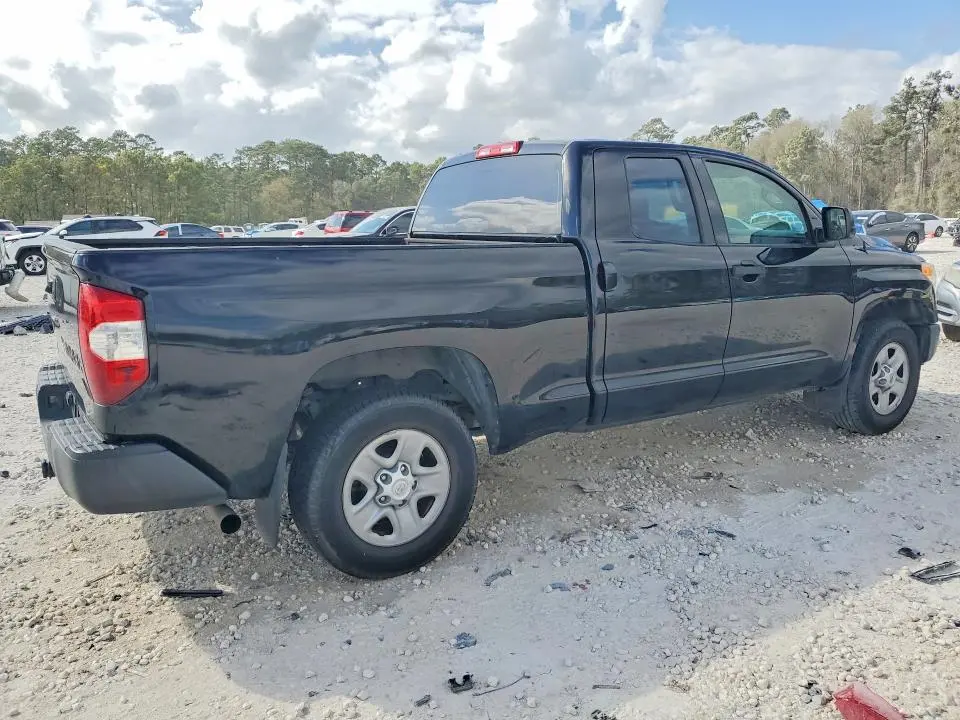 2017 TOYOTA TUNDRA SR  