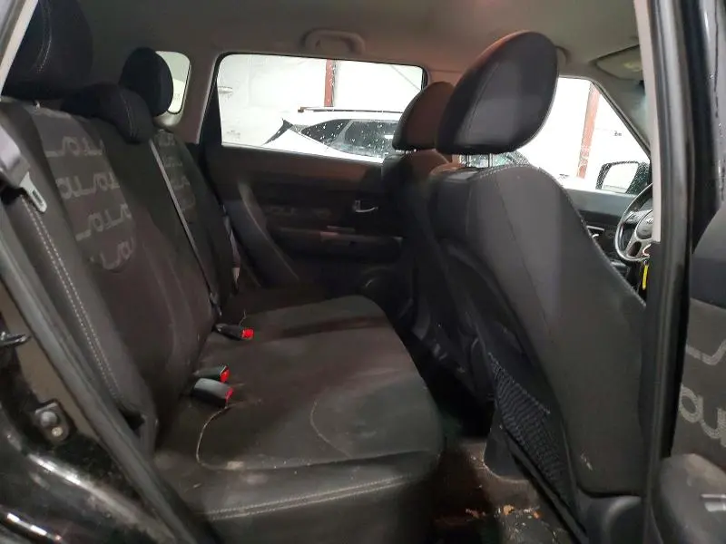 2013 KIA SOUL +  