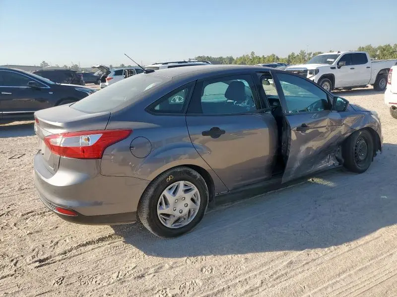 2014 FORD FOCUS S  
