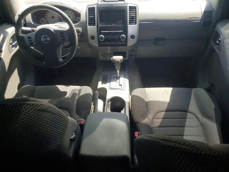 2012 NISSAN FRONTIER S  