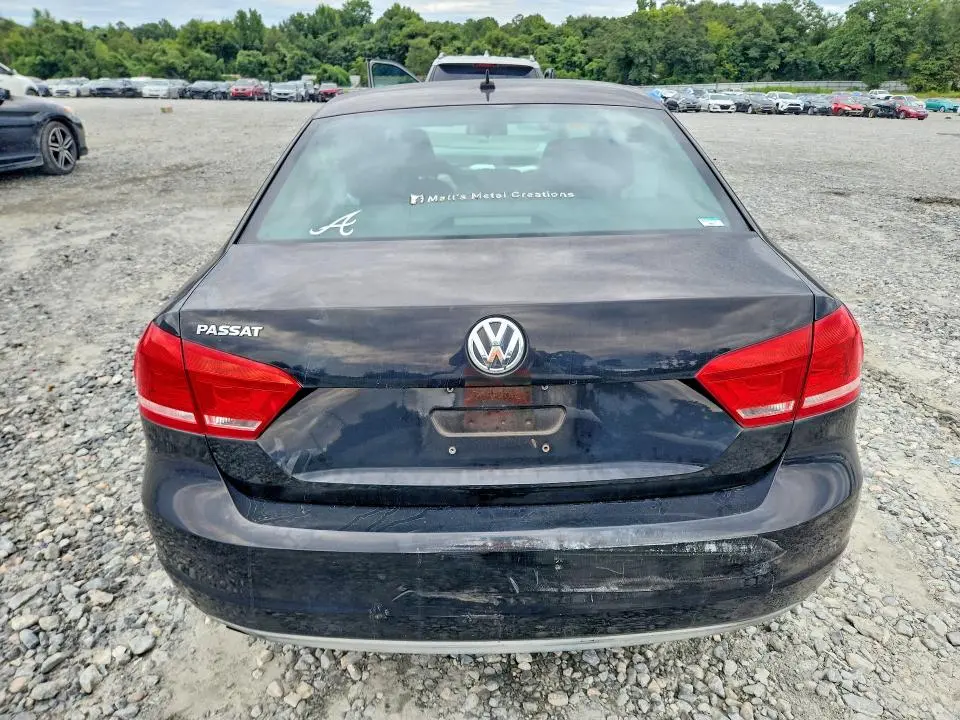 2013 VOLKSWAGEN PASSAT S  