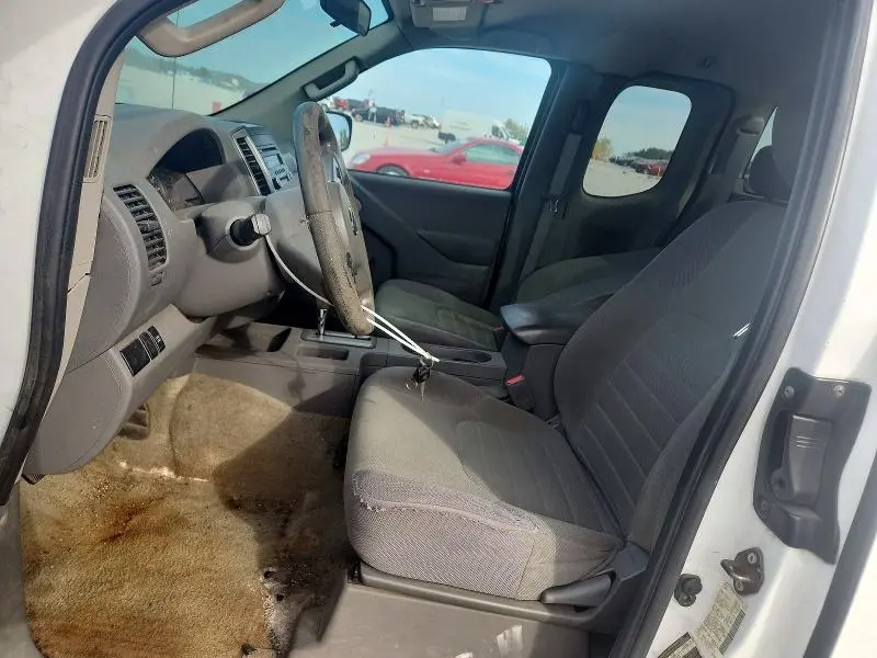 2016 NISSAN FRONTIER S  