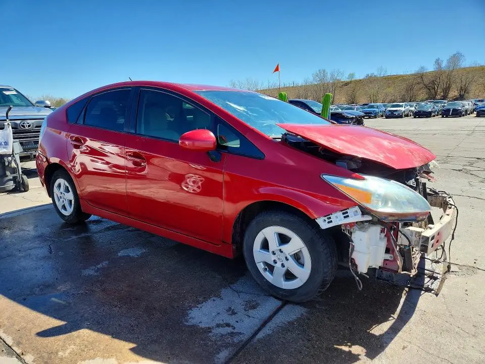 2013 TOYOTA PRIUS THREE  