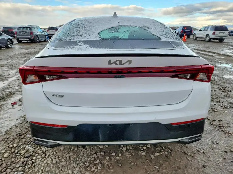 2022 KIA K5 LX  