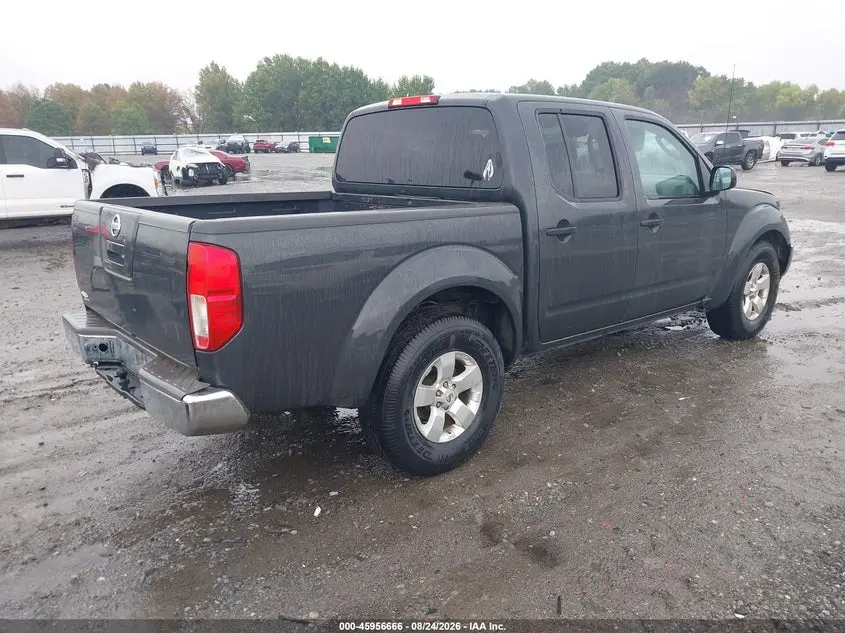 2011 NISSAN FRONTIER SV